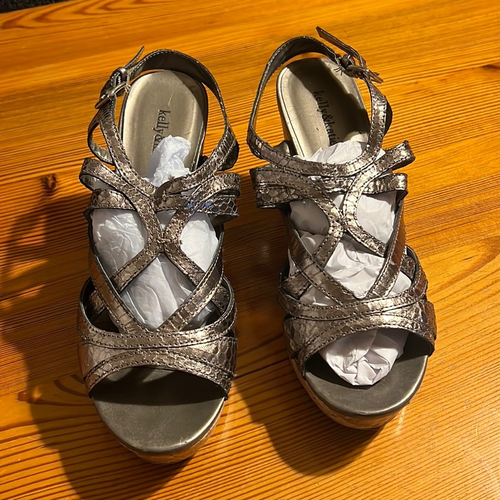 Kelly & Katie silver chrome wedges size 6.5